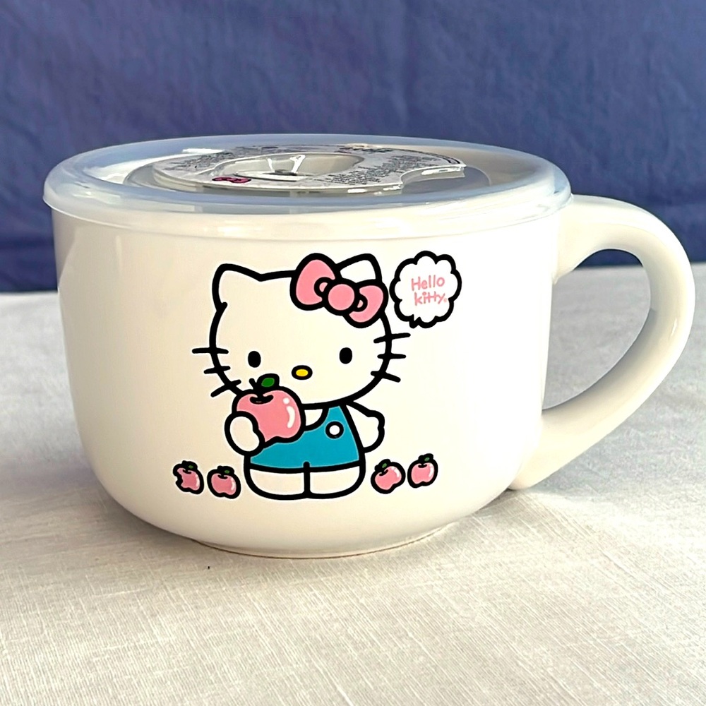 🌞 Hello Kitty large white travel mug & lid w/pressure vent small gift big smile